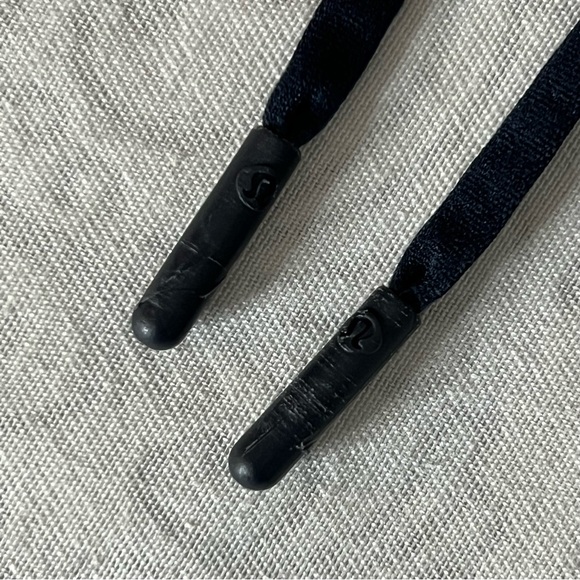 Lululemon T.H.E. Linerless Short 9" in Bleached Herringbone Multi Size Medium - Picture 10 of 14